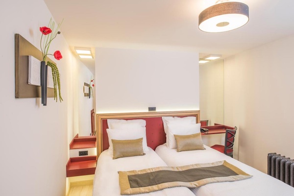 Hotel Agora
