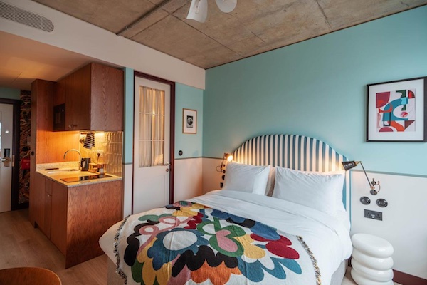 Room2 Hometel