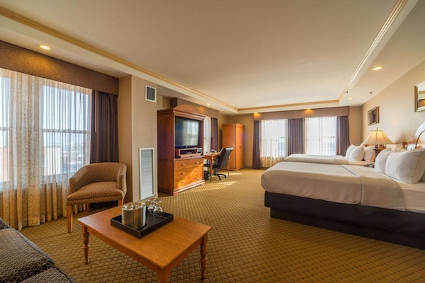 Ambassador Hotel Milwaukee