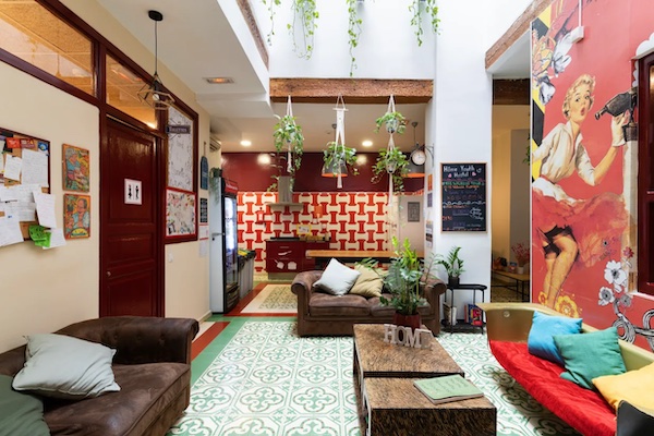 Home Youth Hostel Valencia by Feetup Hostels