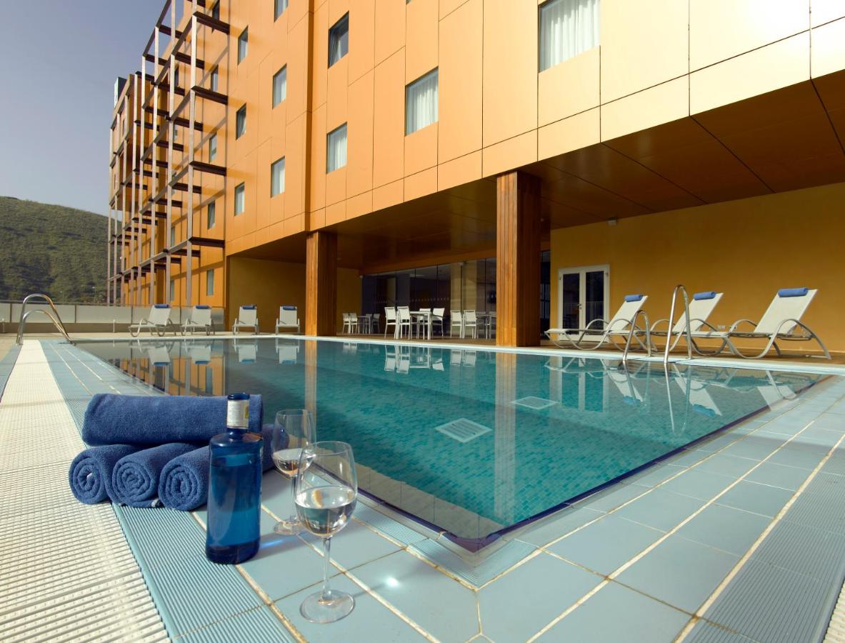 Hotel Macià Real De La Alhambra in Granada