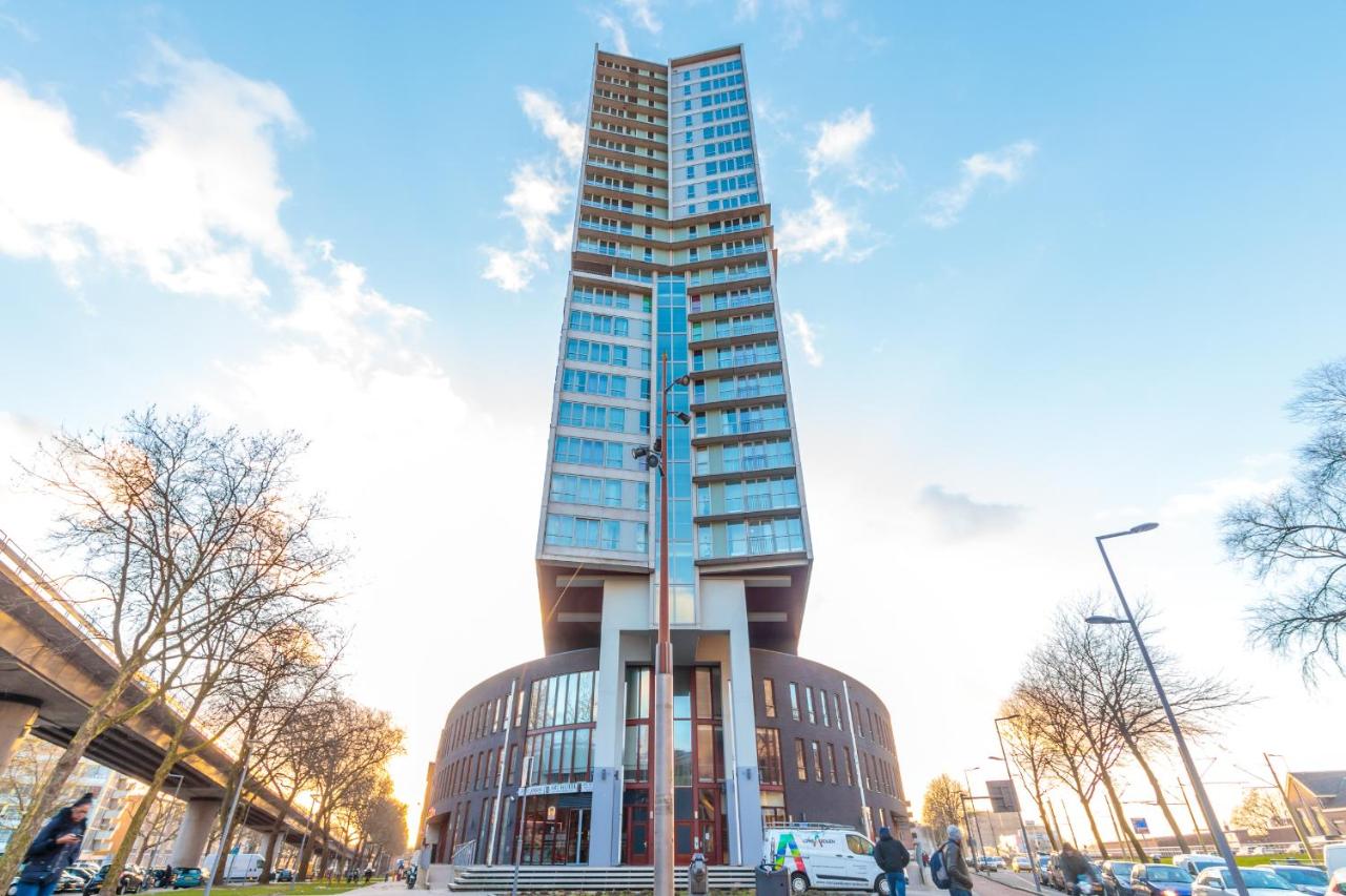 Art Hotel Rotterdam-fully Renovated in Rotterdam