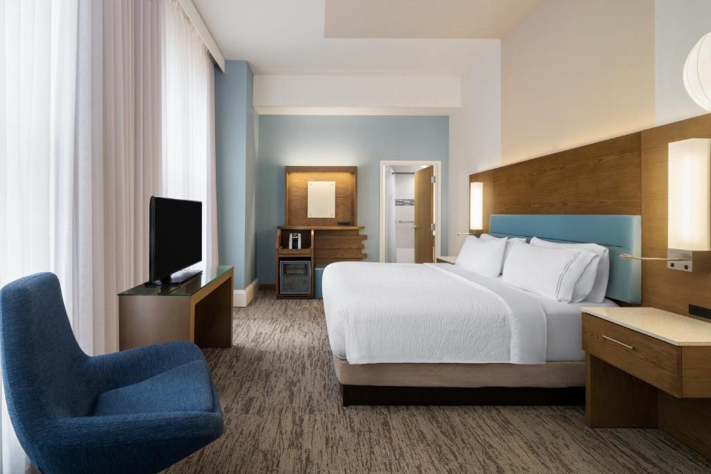 EVEN Hotel Pittsburgh Downtown
