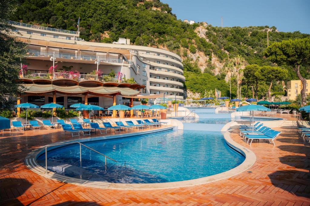 Hilton Sorrento Palace