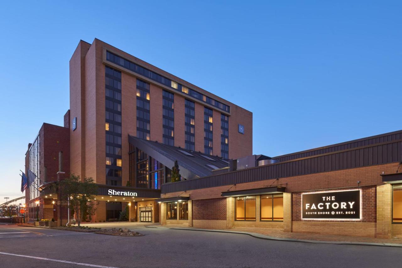 Sheraton Pittsburgh Hotel At Station Square in Pittsburgh