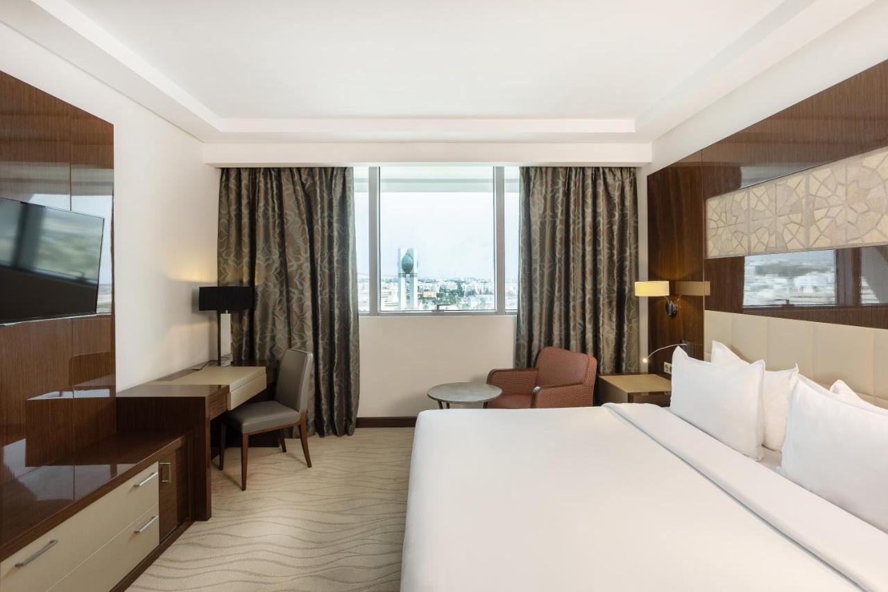 Radisson Blu Hotel & Convention Center, Tunis in Tunis